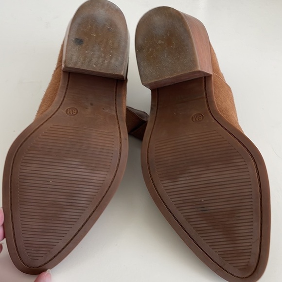 Steve Madden Women’s Brown Suede Pull-On Almond Toed Bootie - 3.5” Heel - Size 8 - Picture 6 of 10